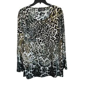 Chico’s Travelers Women’s Sz 3(XL)  Animal Print Top